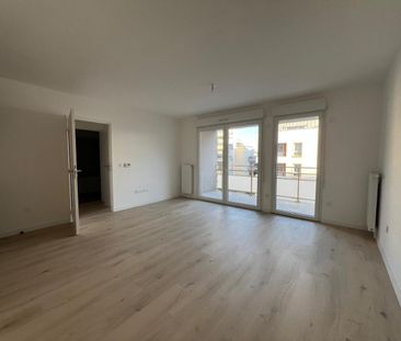 location Appartement T3 DE 61.27m² À ROUEN - Photo 1