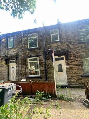 Fern Street, Bradford, BD4 - Photo 1