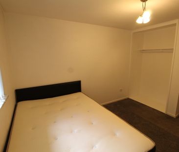 1 Bedroom Property To Rent - Photo 5