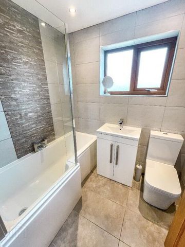 118 Glenwood Court, Lisburn, BT28 3WD - Photo 5