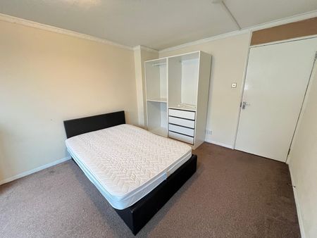 Room in a Shared House, Bruce Road, E3 - Photo 4