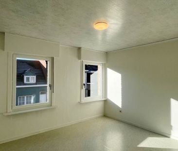 Woning te huur in Roeselare voor € 735 met 2 slaapkamers - Foto 3