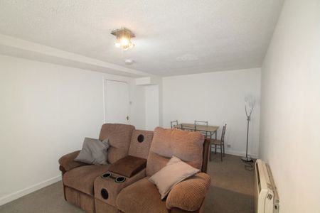 Seagate, Dundee - Photo 2