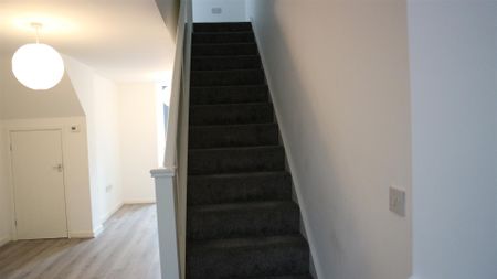 2 Bedroom Flat for Rent - Photo 4