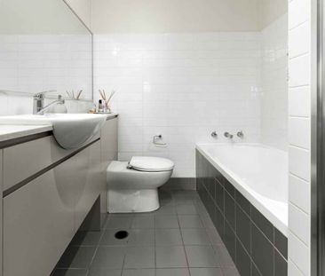 Amazing 2 bedroom unit Park Central - Photo 6
