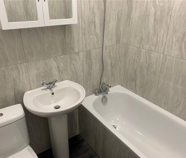 Studio to rent - Photo 6