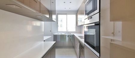 Appartement • Triangle d'Or - Photo 5