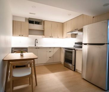 For Lease - 18 Macbride Crescent, Vaughan, Ontario - Photo 3