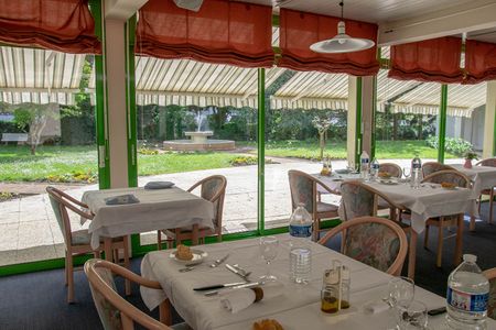 Location Appartement 2 pièces 51m² - Photo 3