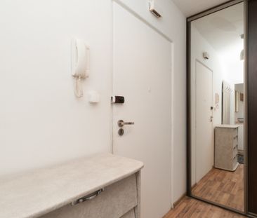 KAWALERKA NA POMORZANACH na 1 piętrze z windą - Photo 3