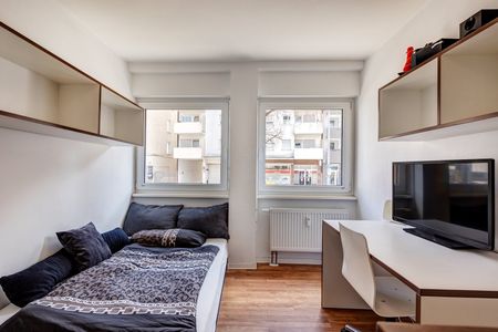 Furnished apartment in Milbertshofen - Photo 2