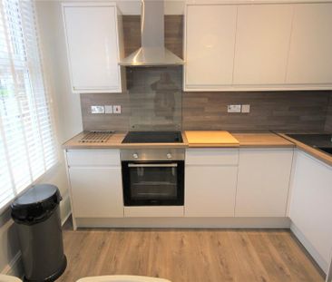 1 bedroom apartment to rent - Photo 4