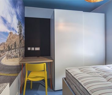 63 Newsome Road, Huddersfield, HD4 - Photo 2