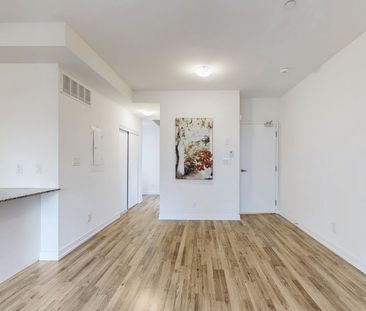 For Lease - 370 Red Maple Road Unit# 112, Richmond Hill, Ontario - Photo 3