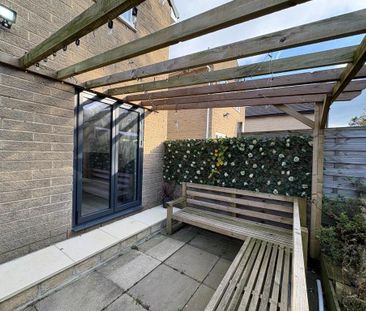 3 bedroom detached house to rent - Photo 4