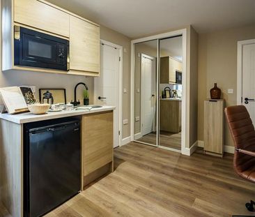 1 bedroom in a house share to rent - Photo 6