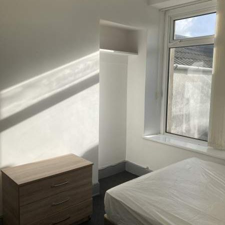 Double Room – Norfolk Street, Swansea. - Photo 1