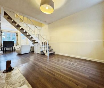 2 bedroom terraced house to rent - Photo 3