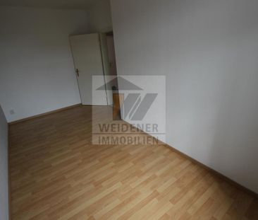 Geräumige 3 Raum Wohnung mit Balkon, Wanne, Dusche und Fußbodenheiz... - Photo 1