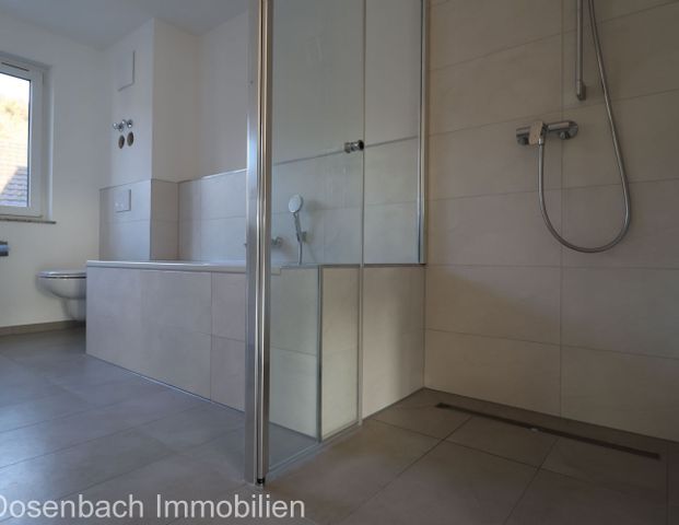 Exklusive Wohnung im Zentrum von Grenzach (3 Zimmer-Wohnung 0.5) - Photo 1