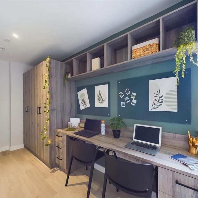 Studio to rent - Photo 1