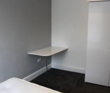 7 bedroom house to rent - Photo 2