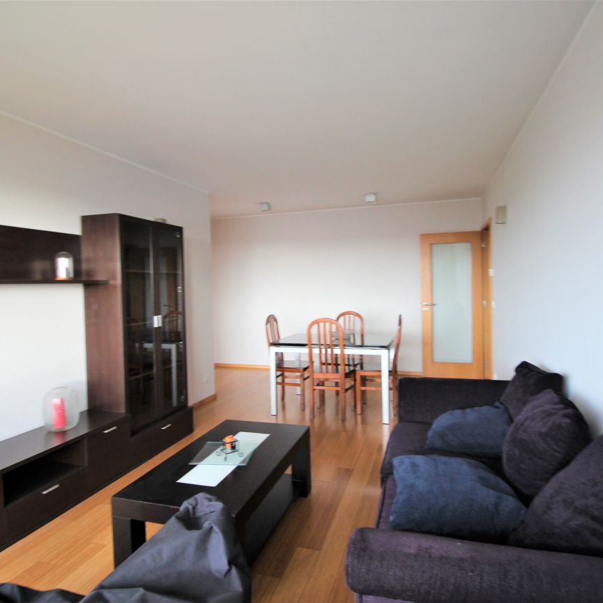 Excellent 1 bedroom flat in the prestigious Wisteria Area! - Foto 1
