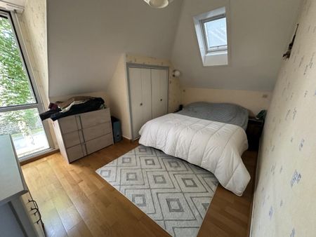 Location Appartement 5 pièces 106m² FLERS 61100 - Photo 2
