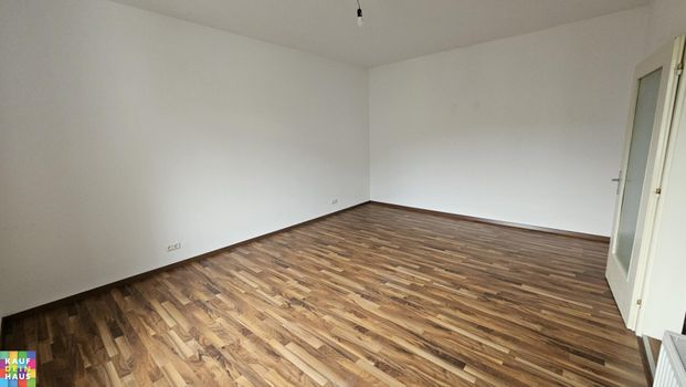 Top 1-Zimmerwohnung mit Einbauküche - Photo 1