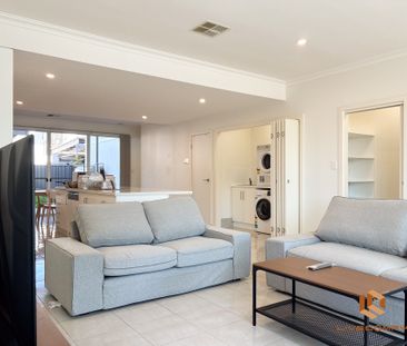 College Park - Photo 3