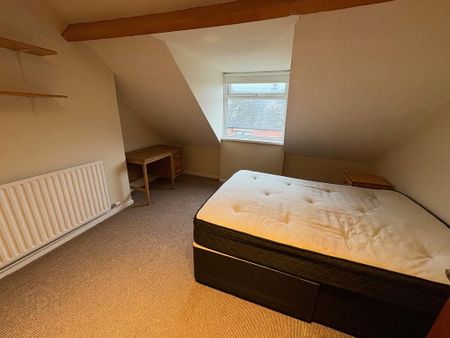 74 Rockview Street, Donegall Raod, Belfast, BT12 6JR - Photo 4