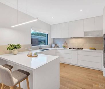 BEACH LIFESTYLE | MODERN HOME | PREMIUM FINISHES - Photo 1