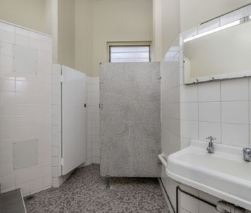 ONE UNFURNISHED ROOM IN SHARE ACCOMMODATION COOKS HILL - Photo 6