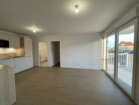 Location Appartement 2 pièces 43m² - Photo 2