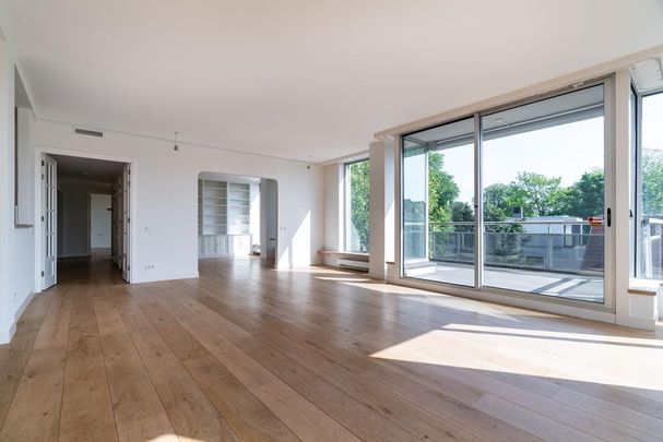 Appartement te huur: Bankastraat 129-A 2585 EL Den Haag - Photo 1