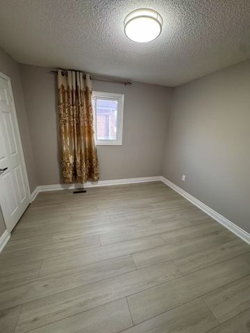 For Lease - 4 Burwell Crescent Unit# Main, Markham, Ontario - Photo 2