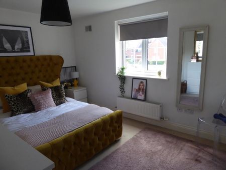 2 bedroom flat to rent - Photo 4