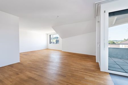 2.5 Zimmer, 92 m², 3. Stock - Photo 2