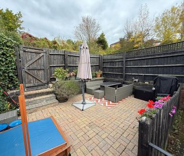 3 bedroom semi-detached house to rent - Photo 4