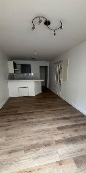 Location Appartement 1 pièce 25m² MEAUX 77100 - Photo 1