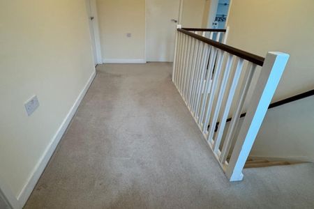 Somerleyton Avenue - Photo 4