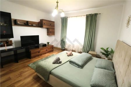 Casa , 2 camere , curte proprie , zona Brancoveanu - Fotografie 3