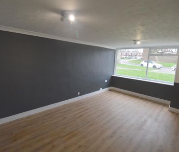 3 bedroom end of terrace house to rent - Photo 6