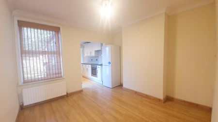 2 bedroom house to rent - Photo 2