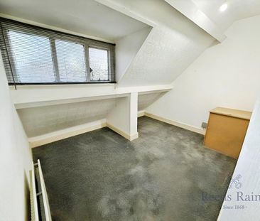 3 bedroom apartment to rent - Photo 2