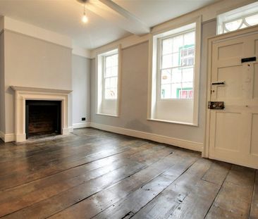 Town house to rent on - Photo 3