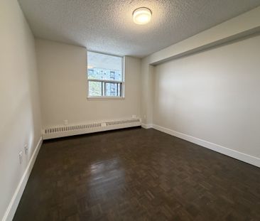 For Lease - 145 Wellington Street Unit# 301, Aurora, Ontario - Photo 2