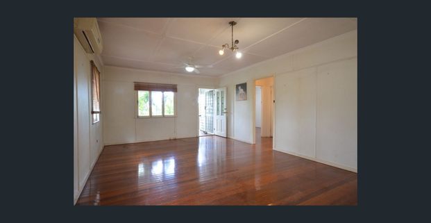 Private Home in Convenient Location - Photo 1