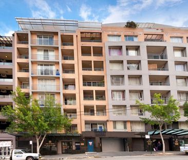 LOVELY TWO-BEDROOM APARTMENT JUST MINUTES FROM DARLING HARBOUR - Photo 5