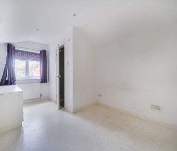 1 bedroom semi-detached bungalow to rent - Photo 1